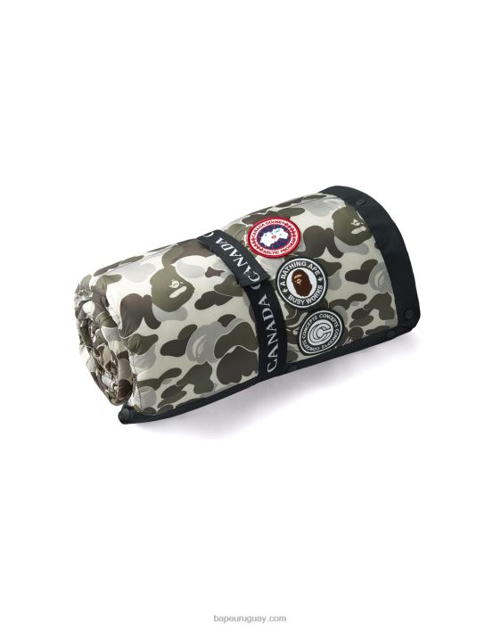 x canada goose x conceptos abc manta de plumas de camuflaje hombres gris 26D80616 A Bathing Ape