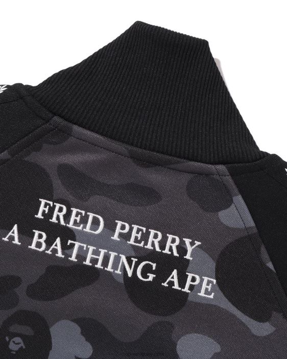 chaqueta de chándal camuflada en color x fred perry hombres negro 26D80214 A Bathing Ape