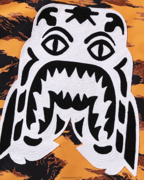 tigre camo largo ma-1 hombres naranja 26D80327 A Bathing Ape