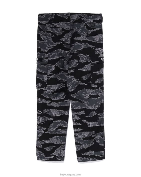 pantalones militares de ajuste relajado con camuflaje de tigre hombres negro 26D80335 A Bathing Ape