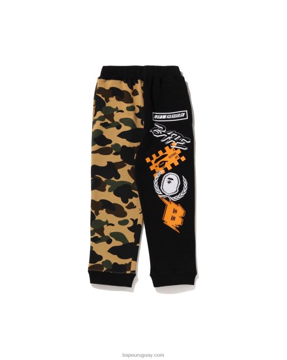 pantalones de chándal con estampado de emblema del 1er equipo camuflado niños amarillo 26D801653 A Bathing Ape