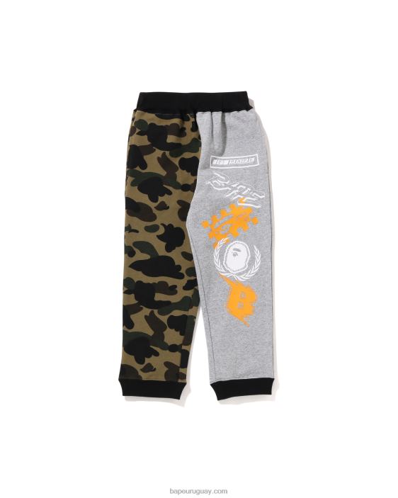 pantalones de chándal con estampado de emblema del 1er equipo camuflado niños ejercito verde 26D801652 A Bathing Ape